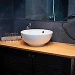 Nyaraló 't Voorhuis Aan De Lek Nieuw-Lekkerland