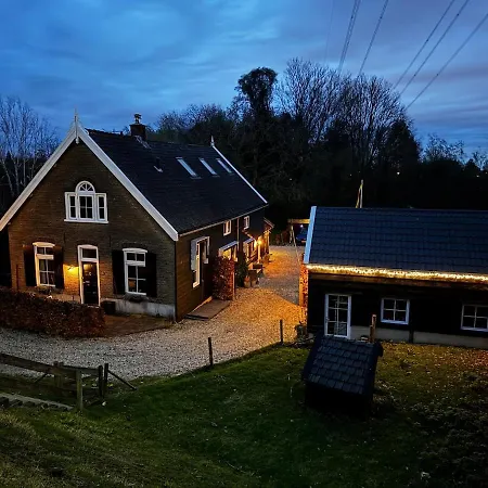 't Voorhuis Aan De Lek Ferienhaus