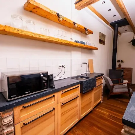 't Voorhuis Aan De Lek