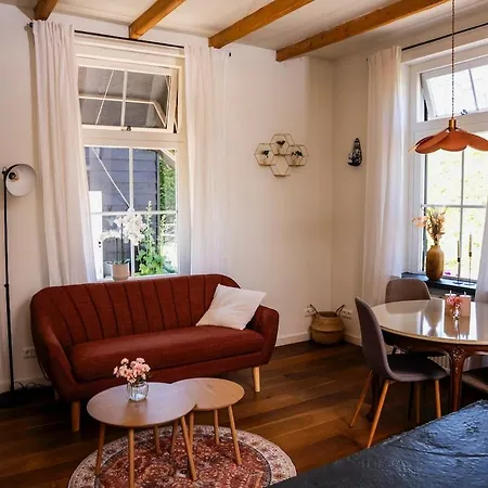 بيت للعطل 't Voorhuis Aan De Lek *