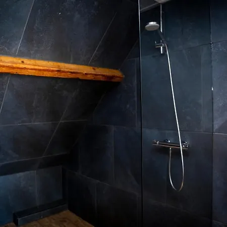 't Voorhuis Aan De Lek *