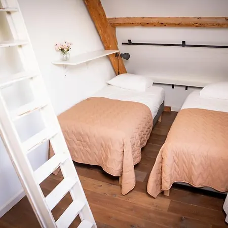 't Voorhuis Aan De Lek *