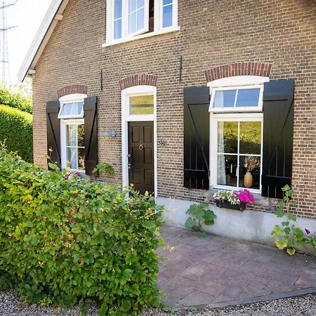 Tatil Evi 't Voorhuis Aan De Lek Nieuw-Lekkerland