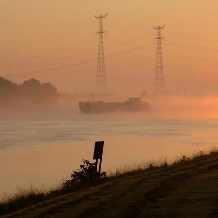 't Voorhuis Aan De Lek