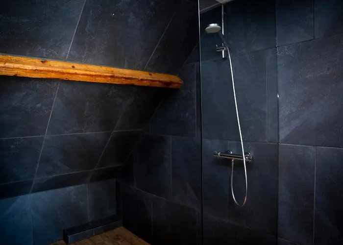 't Voorhuis Aan De Lek *